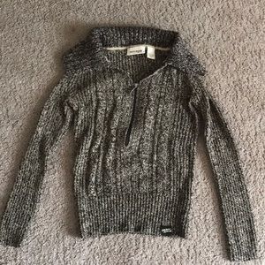 Fitted DKNY half zip petite sweater